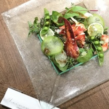 Ｃｈａｉｎｏｎ （シェノン）の画像｜前菜、オマール海老のサラダ！盛り付けが素敵